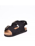 Child sandal with scratch