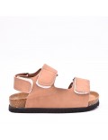 Child sandal with scratch