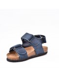 Child sandal with scratch