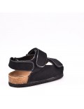 Child sandal with scratch