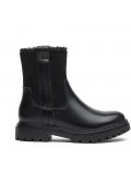 Ankle boot in a mix of materials for autumn and winter