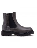 Ankle boot in a mix of materials for autumn and winter