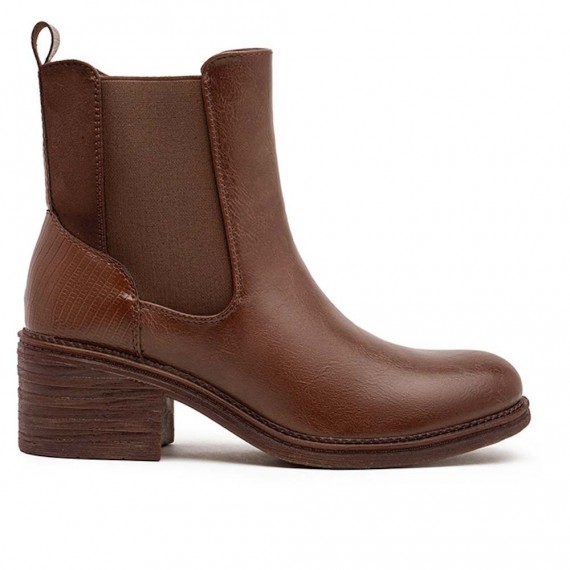 Ankle boot in a mix of materials for autumn and winter