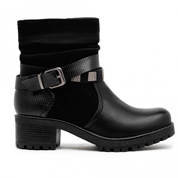 Ankle boot in a mix of materials for autumn and winter