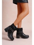 Ankle boot in a mix of materials for autumn and winter