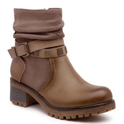 Ankle boot in a mix of materials for autumn and winter