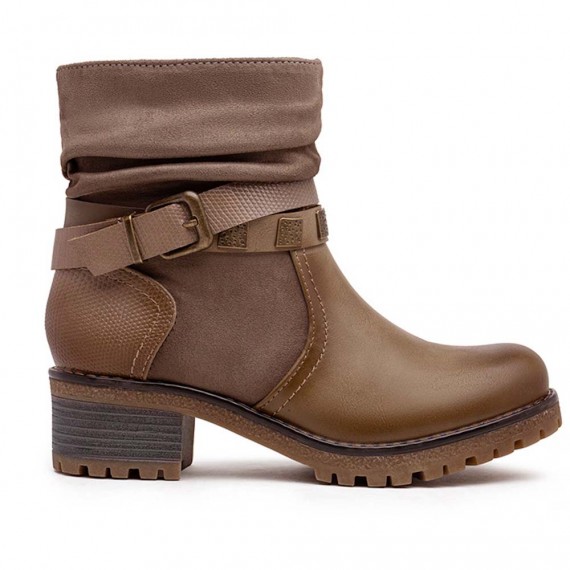 Ankle boot in a mix of materials for autumn and winter