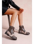 Ankle boot in a mix of materials for autumn and winter