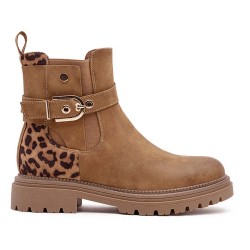 Ankle boot in a mix of materials for autumn and winter