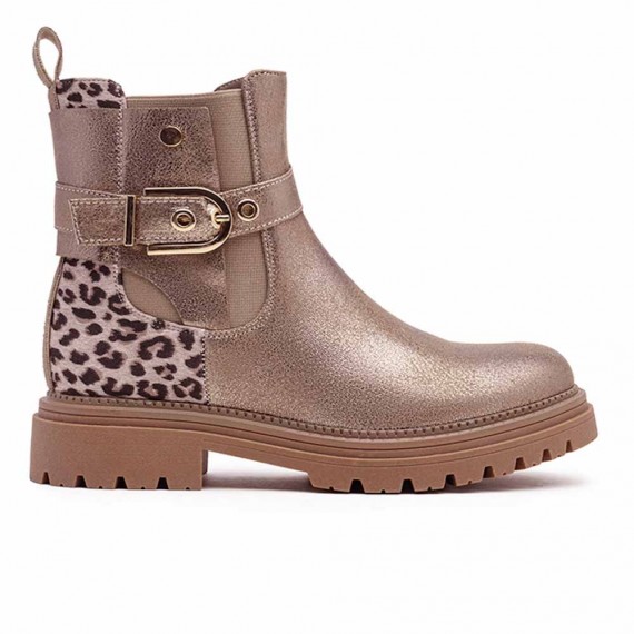 Ankle boot in a mix of materials for autumn and winter