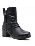 Ankle boot in a mix of materials for autumn and winter