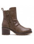Ankle boot in a mix of materials for autumn and winter