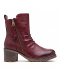 Ankle boot in a mix of materials for autumn and winter