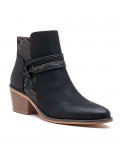 Ankle boot in a mix of materials for autumn and winter