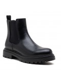 Ankle boot in a mix of materials for autumn and winter