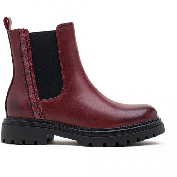 Ankle boot in a mix of materials for autumn and winter