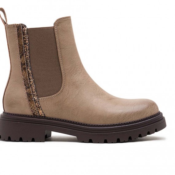 Ankle boot in a mix of materials for autumn and winter