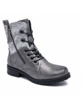 Ankle boot in a mix of materials for autumn and winter