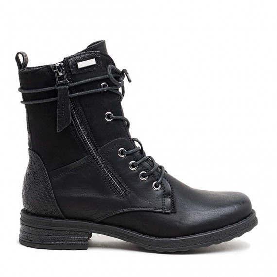 Ankle boot in a mix of materials for autumn and winter