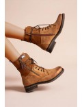 Ankle boot in a mix of materials for autumn and winter