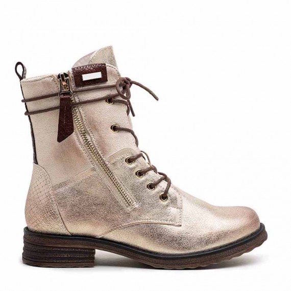 Ankle boot in a mix of materials for autumn and winter