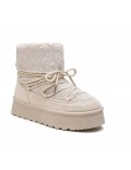 Ankle boot in a mix of materials for autumn and winter