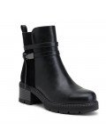 Ankle boot in a mix of materials for autumn and winter