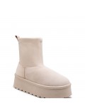 Botte en simili daim