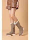 Botte en simili daim