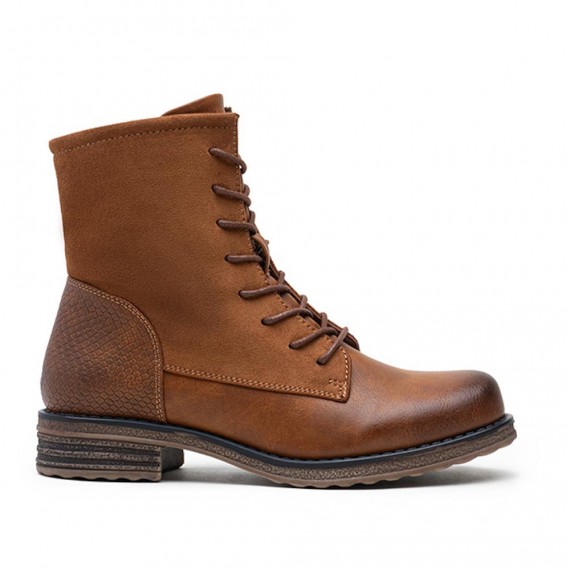 Ankle boot in a mix of materials for autumn and winter