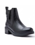 Ankle boot in a mix of materials for autumn and winter