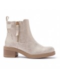 Ankle boot in a mix of materials for autumn and winter