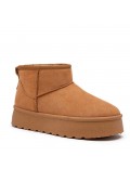 Ankle boot in faux suede