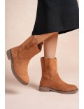 Ankle boot in faux suede