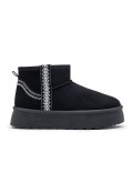 Ankle boot in faux suede