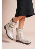 Ankle boot in a mix of materials for autumn and winter