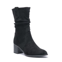 Ankle boot in a mix of materials for autumn and winter