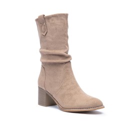 Ankle boot in a mix of materials for autumn and winter