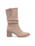 Ankle boot in a mix of materials for autumn and winter