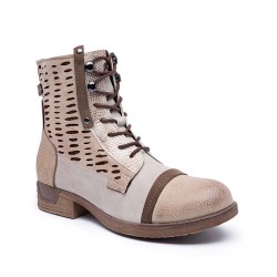 Ankle boot in a mix of materials for autumn and winter