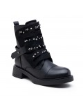 Ankle boot in a mix of materials for autumn and winter