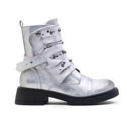 Ankle boot in a mix of materials for autumn and winter