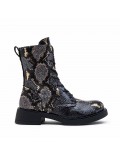 Ankle boot in a mix of materials for autumn and winter