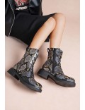Ankle boot in a mix of materials for autumn and winter