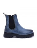 Ankle boot in a mix of materials for autumn and winter