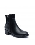 Ankle boot in a mix of materials for autumn and winter