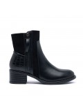 Ankle boot in a mix of materials for autumn and winter