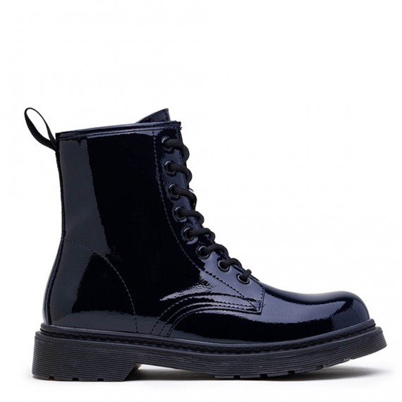 Ankle boot in a mix of materials for autumn and winter