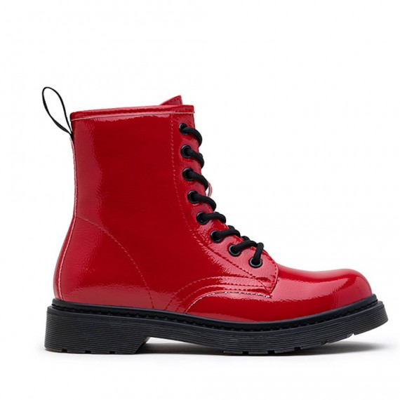 Ankle boot in a mix of materials for autumn and winter