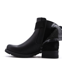 Ankle boot in a mix of materials for autumn and winter